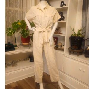 Chic Cream Utility Jumpsuit - Universal Thread Size 4